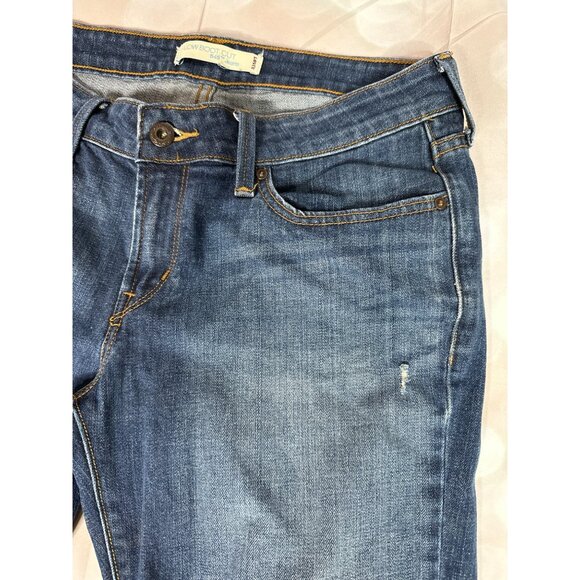 Levi’s 545 Women’s 8M Jeans Low Rise Bootcut Light Distress 32x30 - Picture 2 of 8